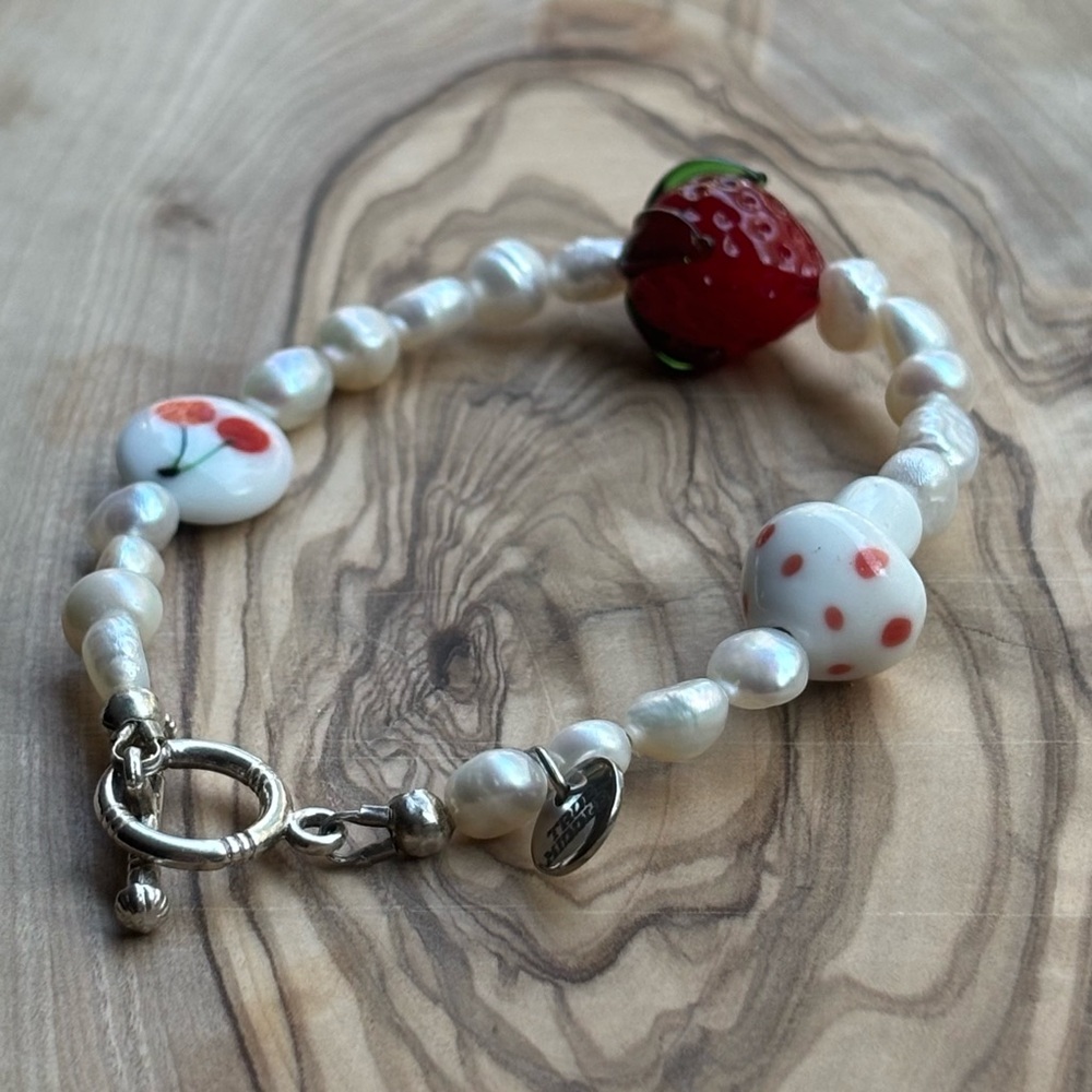 Pearl Bracelet with Nature Charms